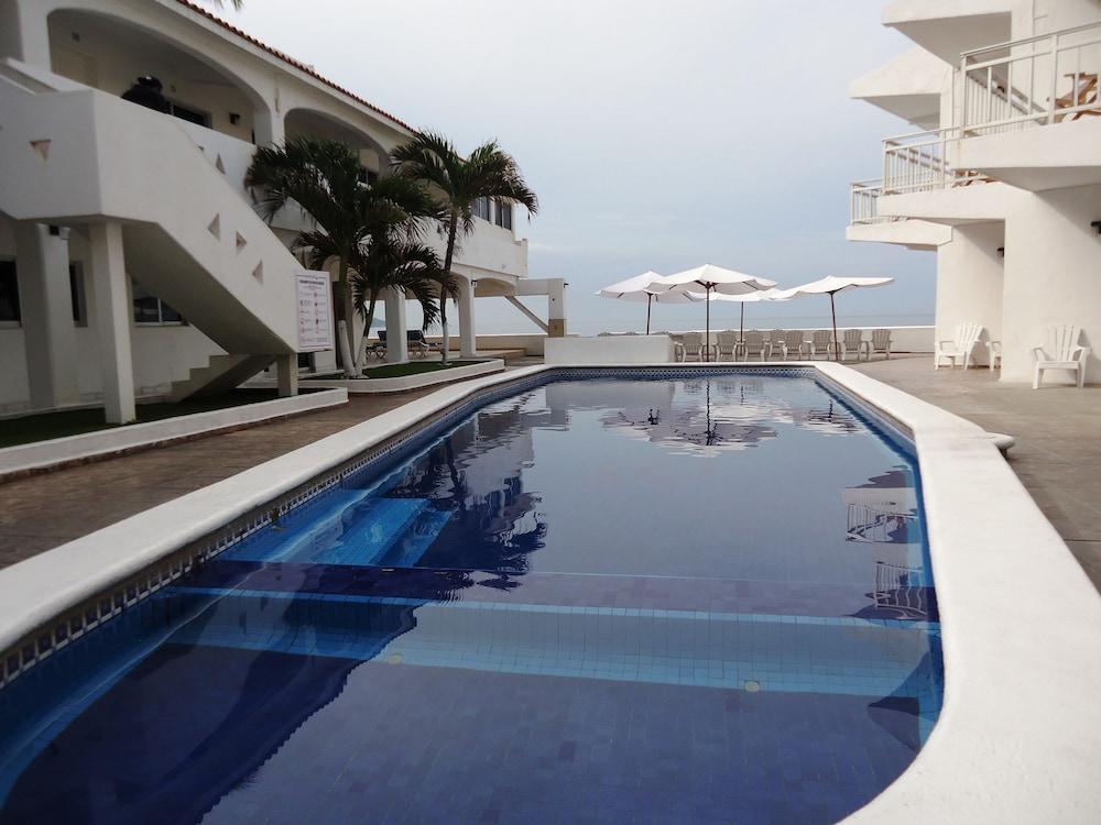 Hotel Bagasi Мансанильо Экстерьер фото